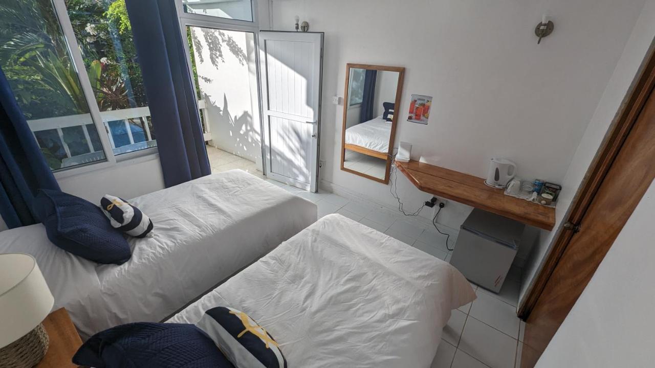 Oemanagement Rooms 罗索 外观 照片